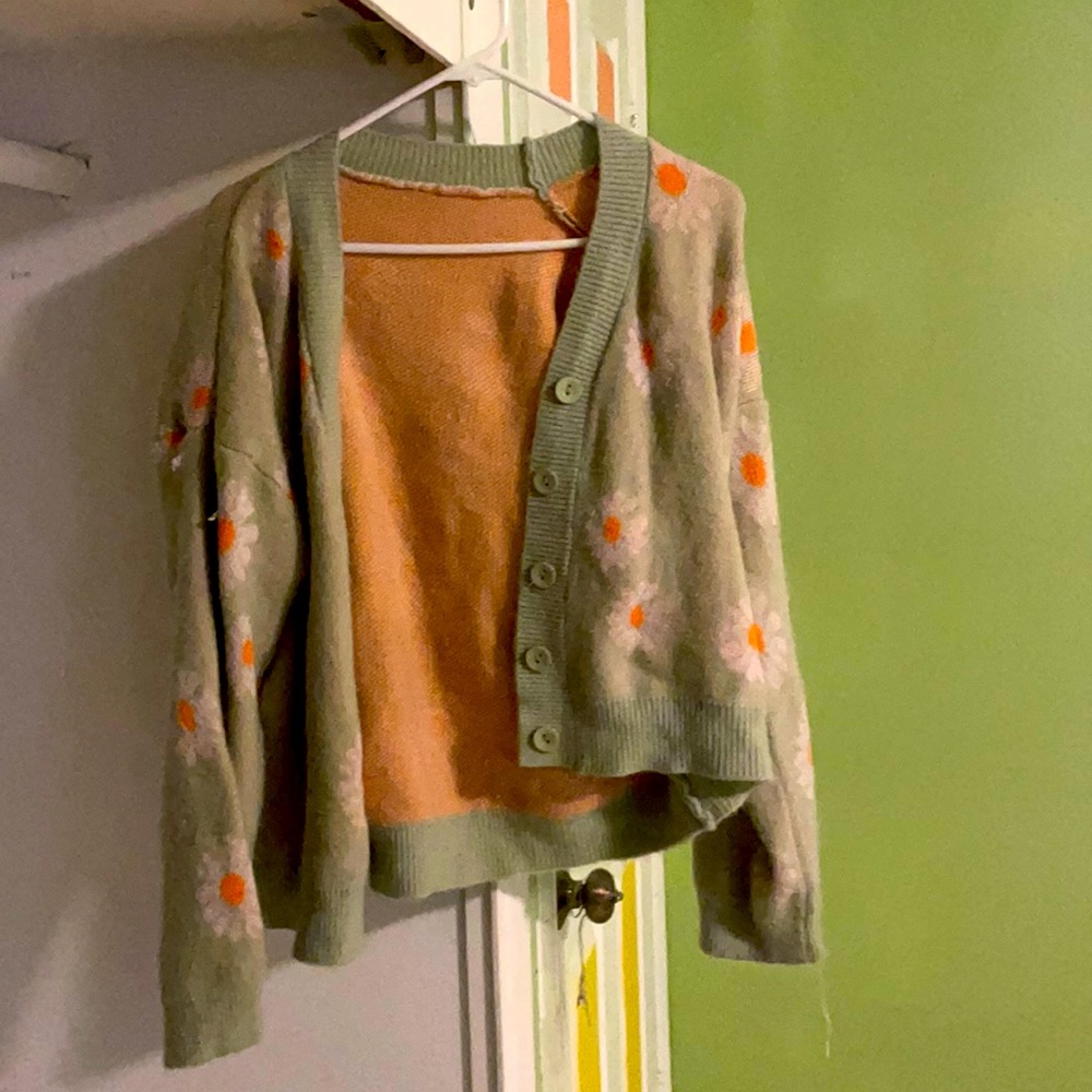 Size L I think and is from shein